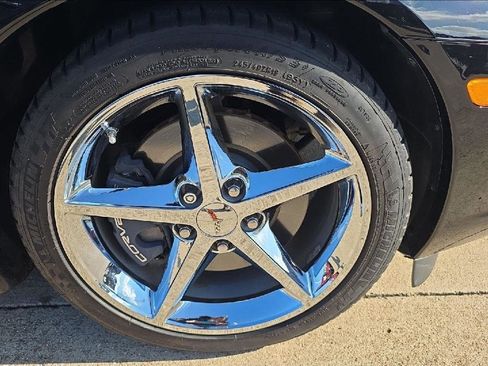 Used 2013 Chevrolet Corvette Coupe image 26