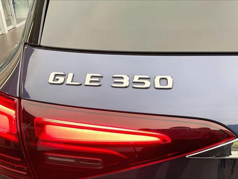 Used 2024 Mercedes-Benz GLE 350 4MATIC image 33