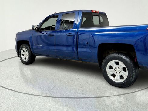 Used 2018 Chevrolet Silverado 1500 LT w/ All Star Edition AWD/4WD image 3