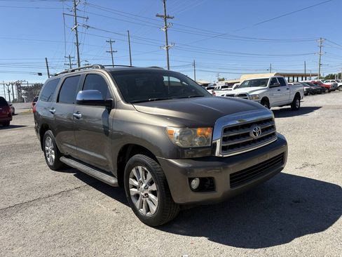 Used 2008 Toyota Sequoia Limited AWD/4WD image 5