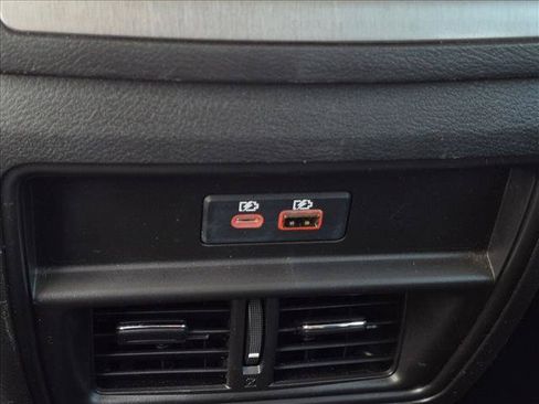 Used 2019 Nissan Murano S FWD image 15