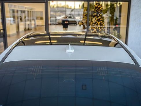 Used 2015 Mercedes-Benz S 550 Sedan image 10