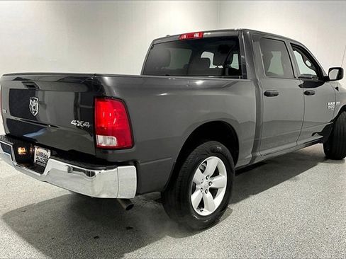 Used 2023 RAM 1500 Classic SLT image 5