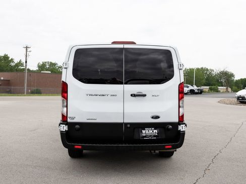 Used 2024 Ford Transit 350 XLT RWD image 4