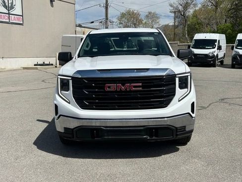 Used 2023 GMC Sierra 1500 Pro w/ Convenience Package AWD/4WD image 10