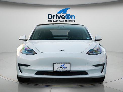 Used 2021 Tesla Model 3 Standard Range Plus RWD image 15