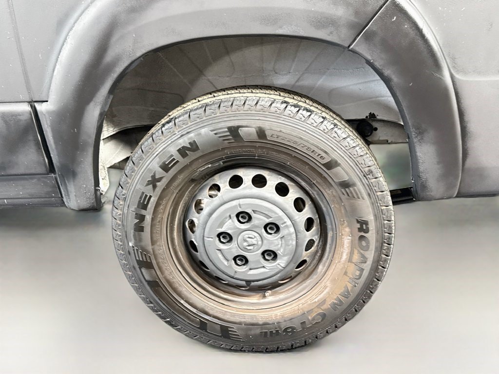 Used 2024 RAM ProMaster 1500 w/ Safety Group FWD image 33