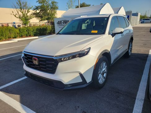Used 2024 Honda CR-V EX image 5