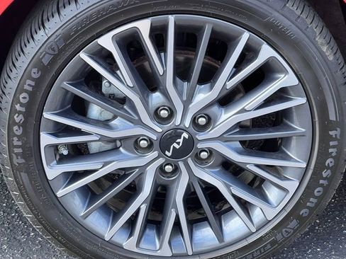 Used 2023 Kia Forte GT-Line FWD image 7