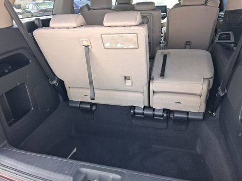 Used 2019 Honda Odyssey EX image 9