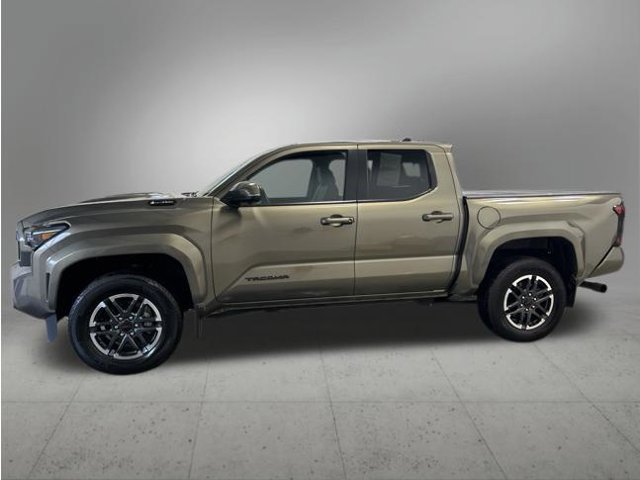 Used 2024 Toyota Tacoma TRD Sport w/ TRD Sport Premium Package AWD/4WD image 2