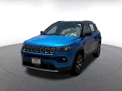 Used 2025 Jeep Compass Limited AWD/4WD image 9