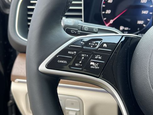 New 2026 Mercedes-Benz GLE 350 4MATIC image 36