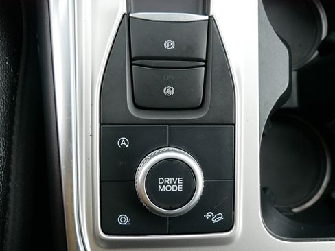 Used 2020 Ford Explorer Limited w/ Class III Trailer Tow Package image 29