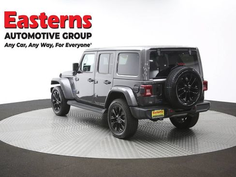 Used 2025 Jeep Wrangler Unlimited Sahara AWD/4WD image 64