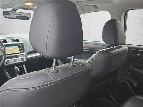 Used 2017 Subaru Outback 2.5i Limited image 15