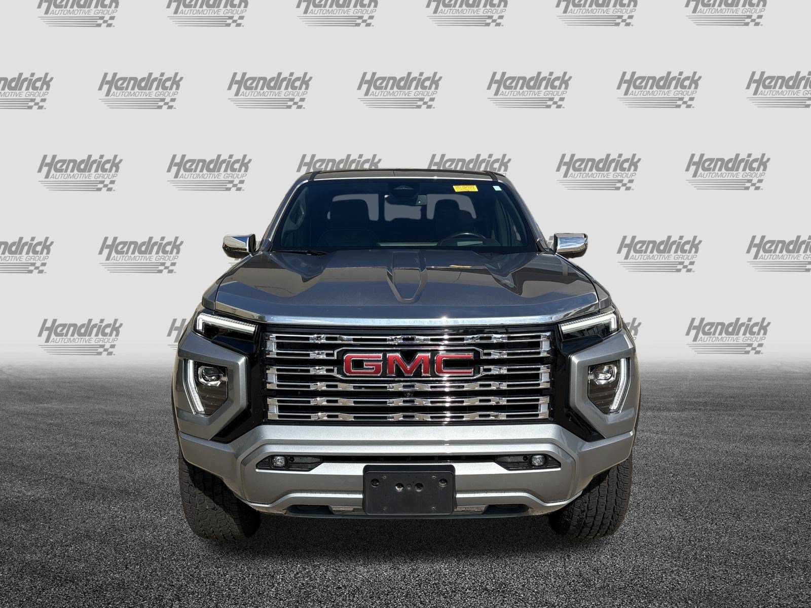 Used 2023 GMC Canyon Denali AWD/4WD image 3