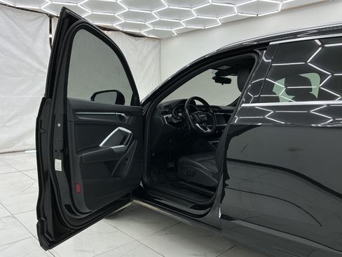 Used 2020 Audi Q3 2.0T Premium AWD/4WD image 16