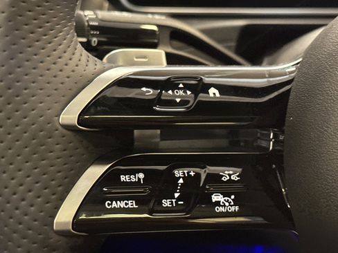 New 2025 Mercedes-Benz C 300 4MATIC Sedan image 29