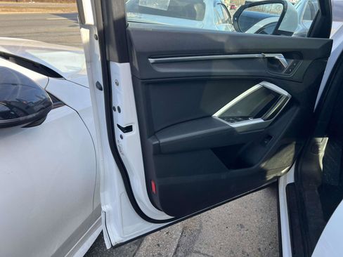 Used 2020 Audi Q3 2.0T Premium image 14