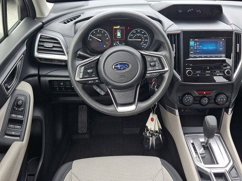 Used 2022 Subaru Forester AWD/4WD image 11