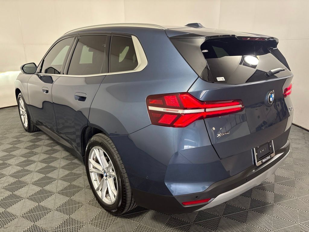 Certified 2025 BMW X3 xDrive30i w/ Convenience Package AWD/4WD image 7