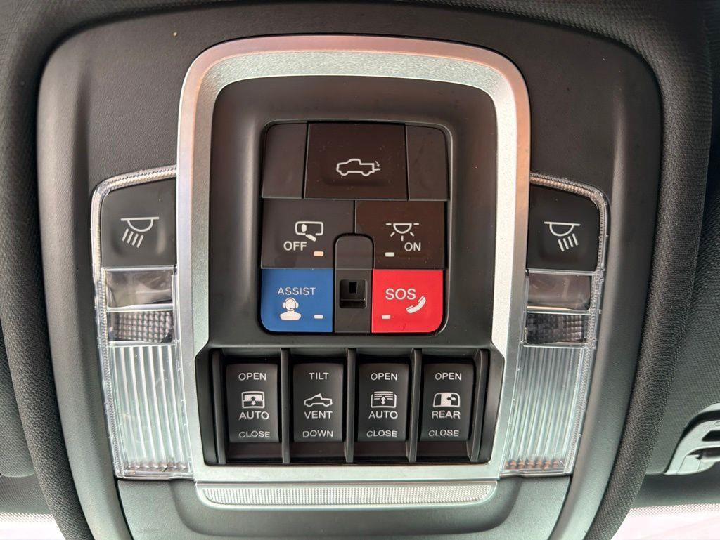 Used 2021 RAM 1500 Limited w/ Night Edition AWD/4WD image 44