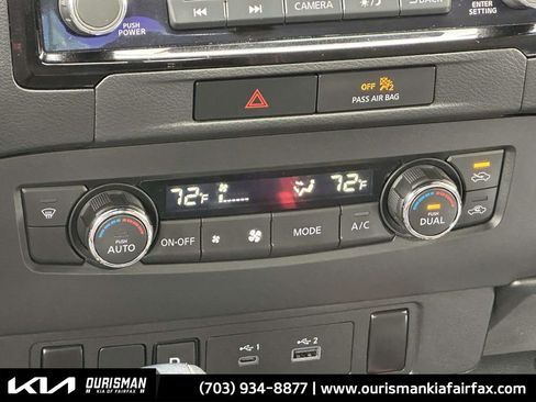 Used 2023 Nissan Frontier PRO-4X w/ Technology Package image 6