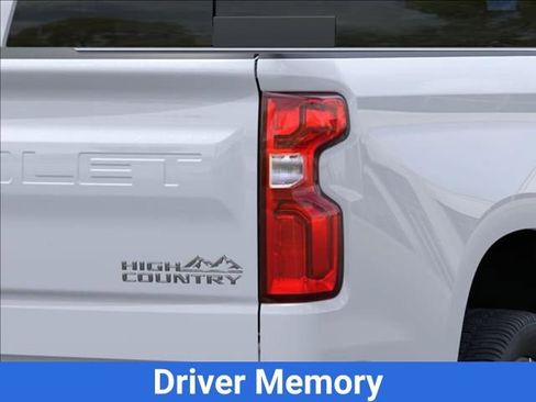 New 2026 Chevrolet Silverado 1500 High Country AWD/4WD image 12