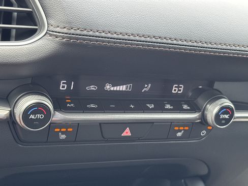 New 2026 MAZDA MAZDA3 s FWD image 33