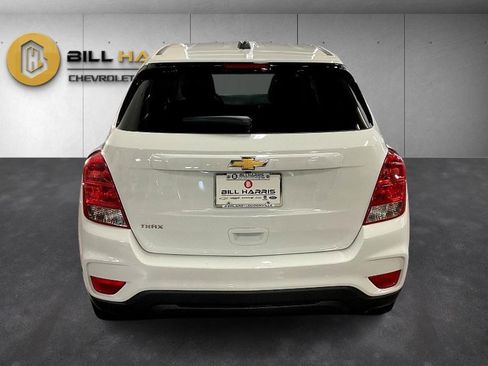 Used 2020 Chevrolet Trax LS w/ Tint and Cruise Package image 10