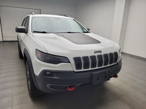 Used 2020 Jeep Cherokee Trailhawk w/ Comfort/Convenience Group AWD/4WD image 14