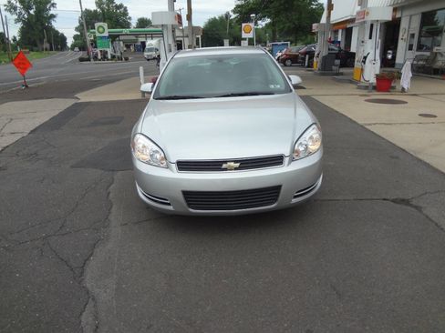 Used 2009 Chevrolet Impala LT w/ Luxury Edition Package image 7