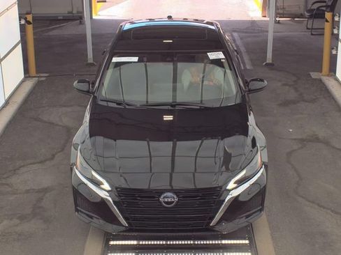 Used 2024 Nissan Altima 2.5 SV w/ SV Premium Package FWD image 12