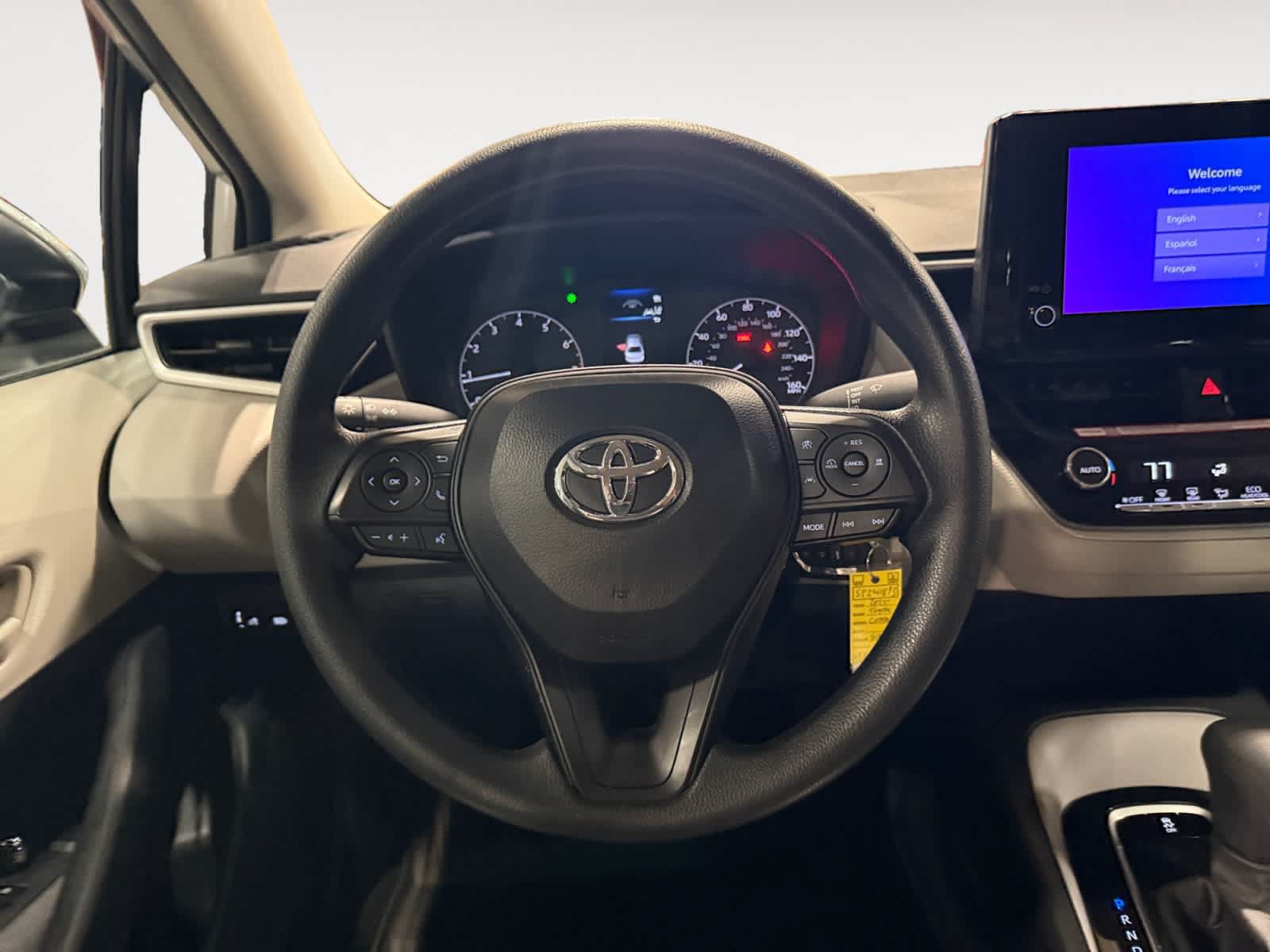 Used 2025 Toyota Corolla LE FWD image 13