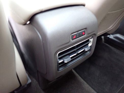 Certified 2022 Lincoln Corsair AWD w/ Premium Package image 18