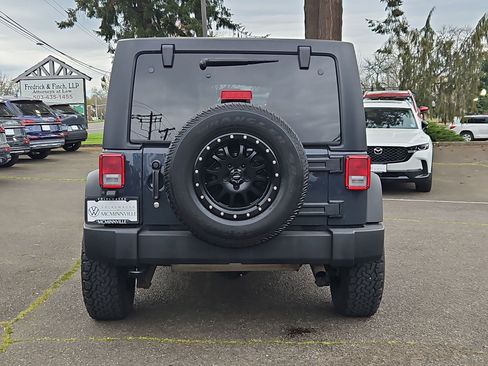 Used 2017 Jeep Wrangler Unlimited Sport w/ Quick Order Package 24S image 4