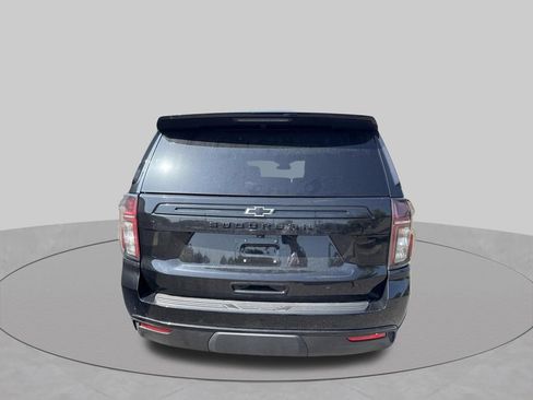 Used 2023 Chevrolet Suburban Z71 AWD/4WD image 7