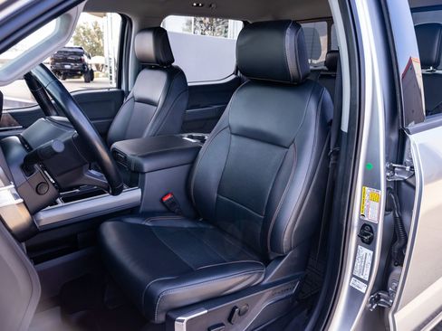 Used 2023 Ford F250 Lariat w/ Sport Appearance Package image 25