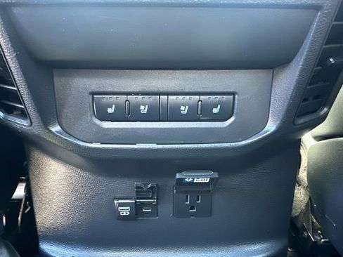 Used 2022 Toyota Tundra Capstone image 15