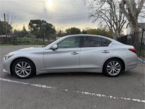 Used 2014 INFINITI Q50 Premium w/ Navigation Package image 2