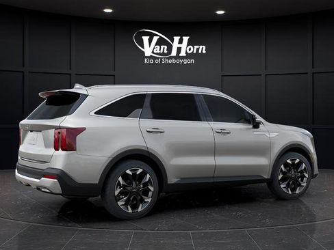 New 2026 Kia Sorento EX image 8