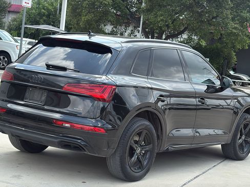 Used 2024 Audi Q5 2.0T Premium w/ Summer of Audi Package AWD/4WD image 7