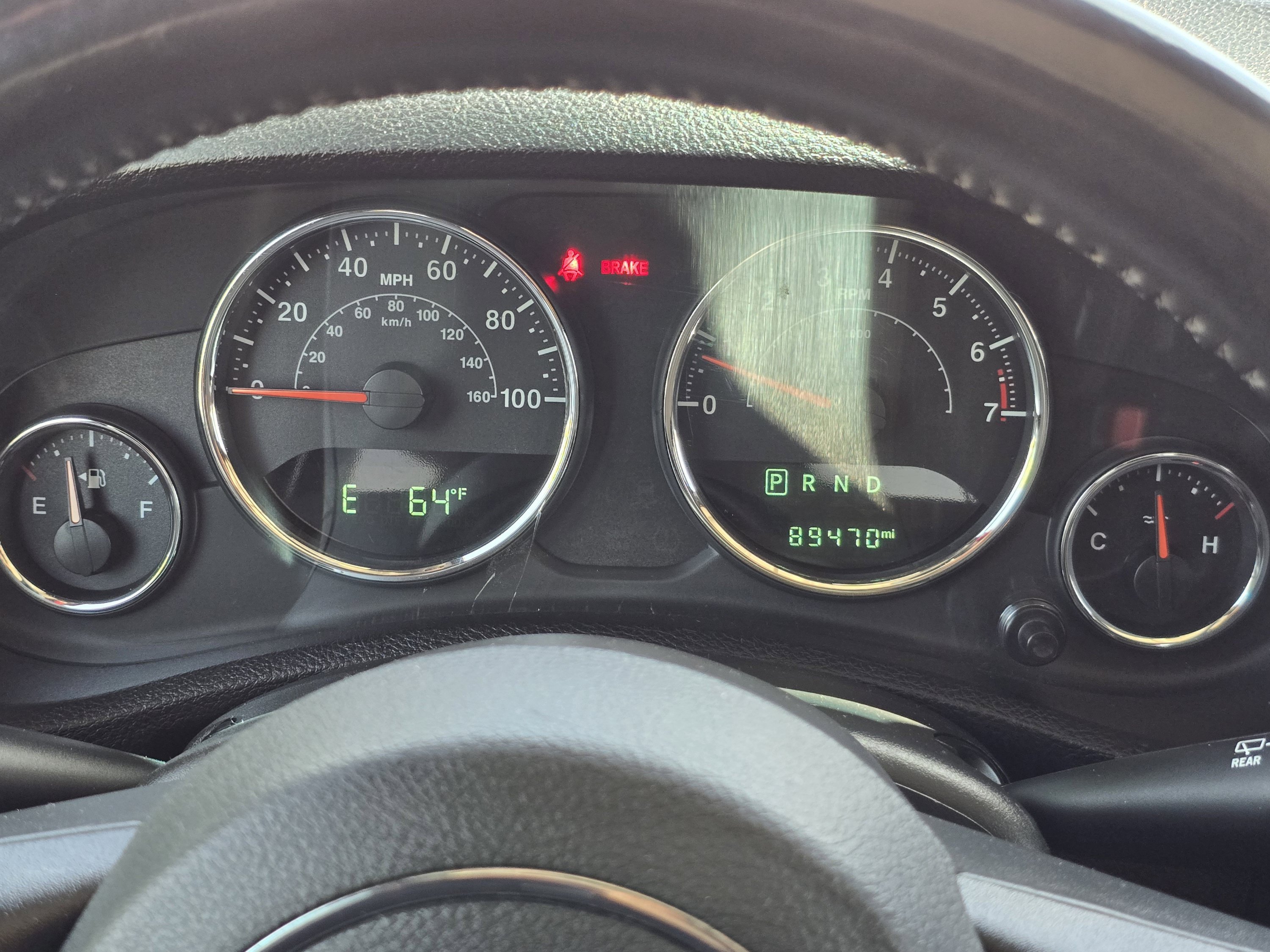 Used 2018 Jeep Wrangler Unlimited Sahara AWD/4WD image 8