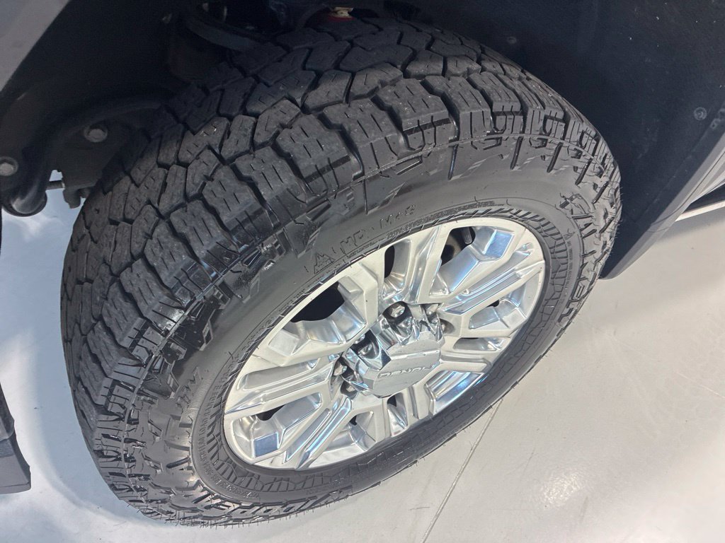 Used 2022 GMC Sierra 2500 Denali w/ Denali Ultimate Package AWD/4WD image 15