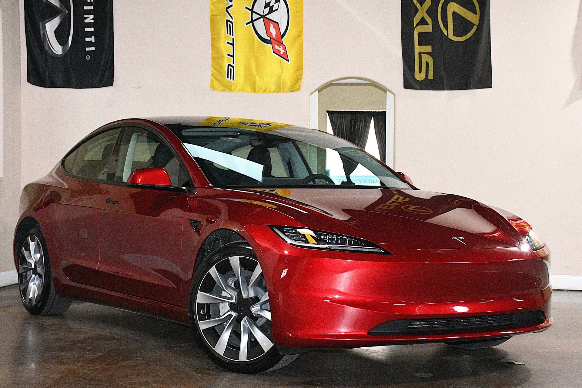 Used 2025 Tesla Model 3 Long Range AWD/4WD image 3