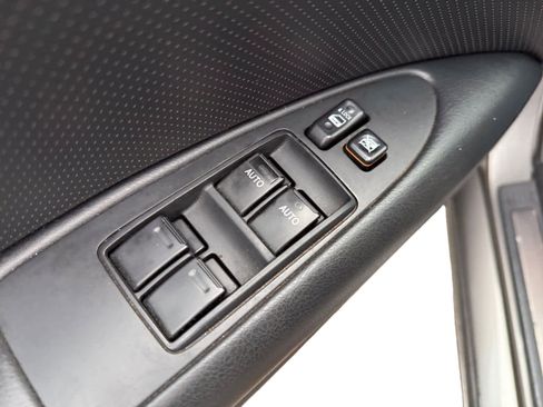 Used 2006 Toyota Avalon Touring image 18