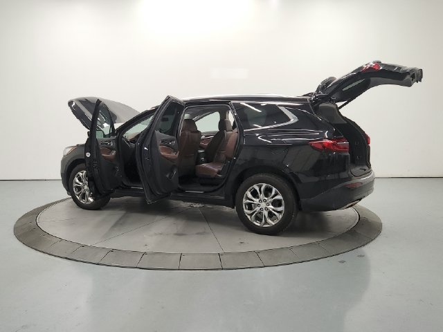 Used 2018 Buick Enclave Avenir w/ Avenir Technology Package FWD image 12