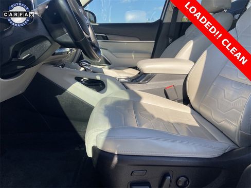 Used 2022 Kia Telluride SX w/ SX Prestige Package image 13