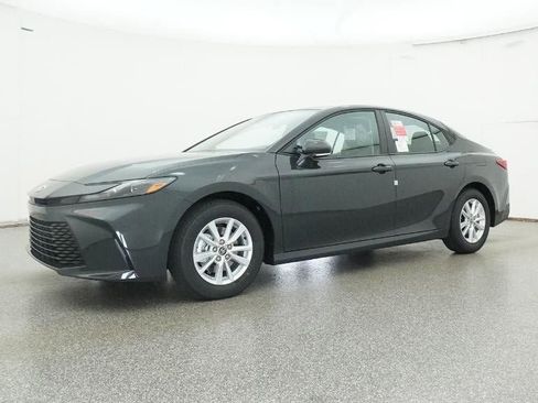 New 2026 Toyota Camry LE image 17